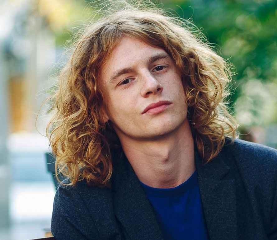 Best Curly Hairstyles for Men & How to Care for Them